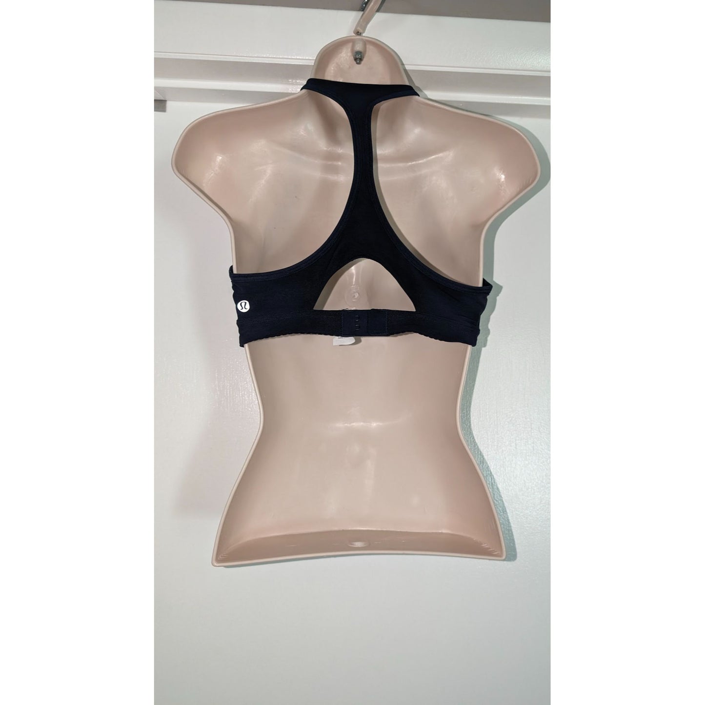 Lululemon Like Nothing Bra 32D Nude color