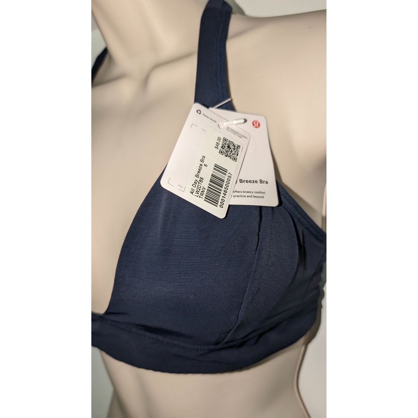 Lululemon All Day Breeze Bra New NWT size 6 Navy