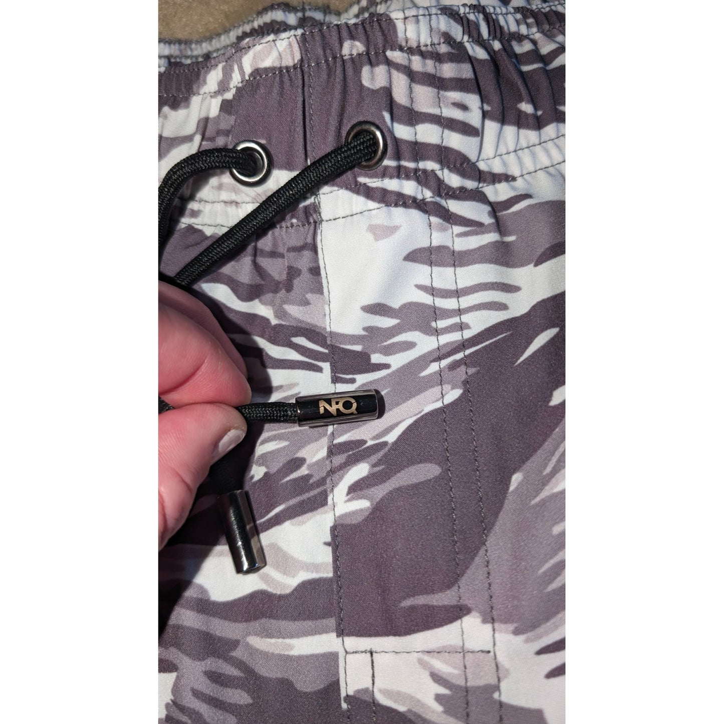 NFQ Training Shorts XL men's Gray Camo/Tiger stripe