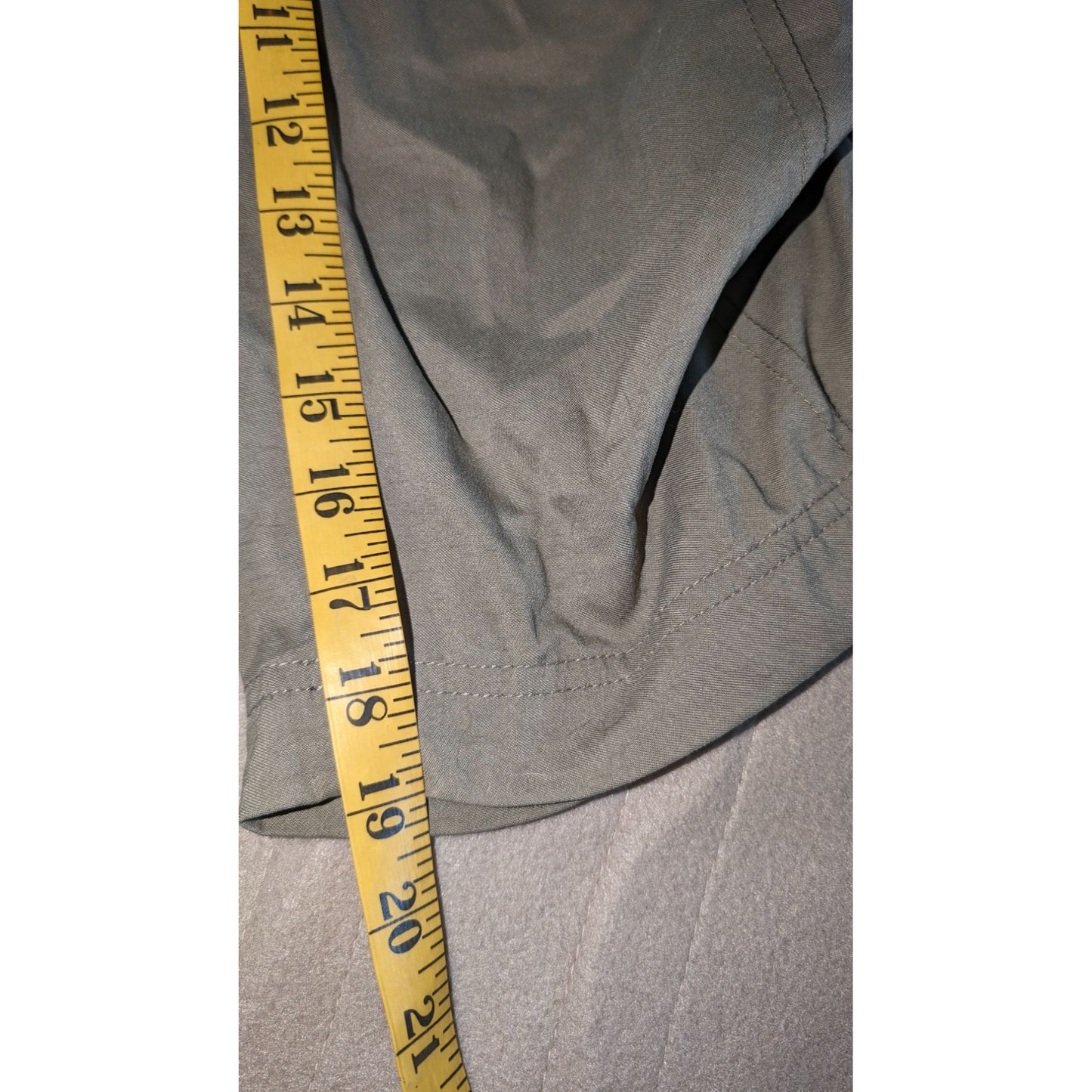 Prana Capris Sz S vented Cargo pants